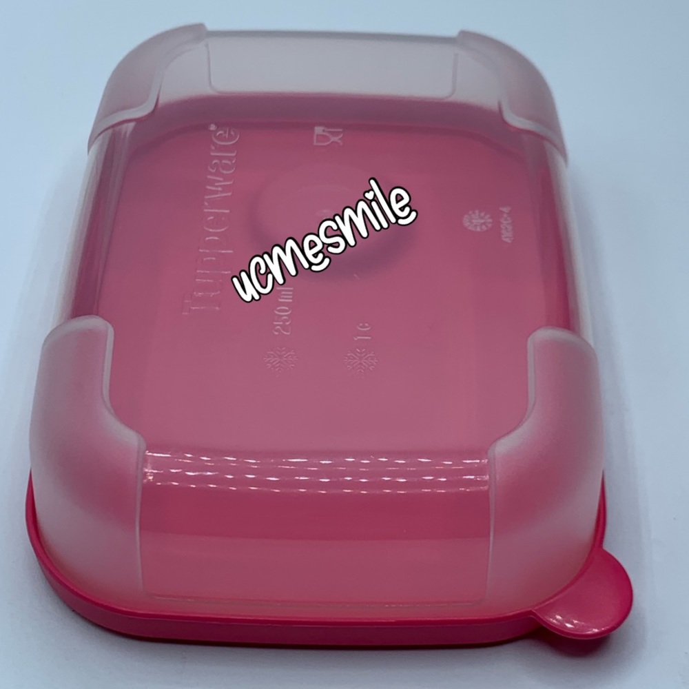 Tupperware FreezeSmart Rectangular Freezer Storage Container Set - Picture 8 of 9